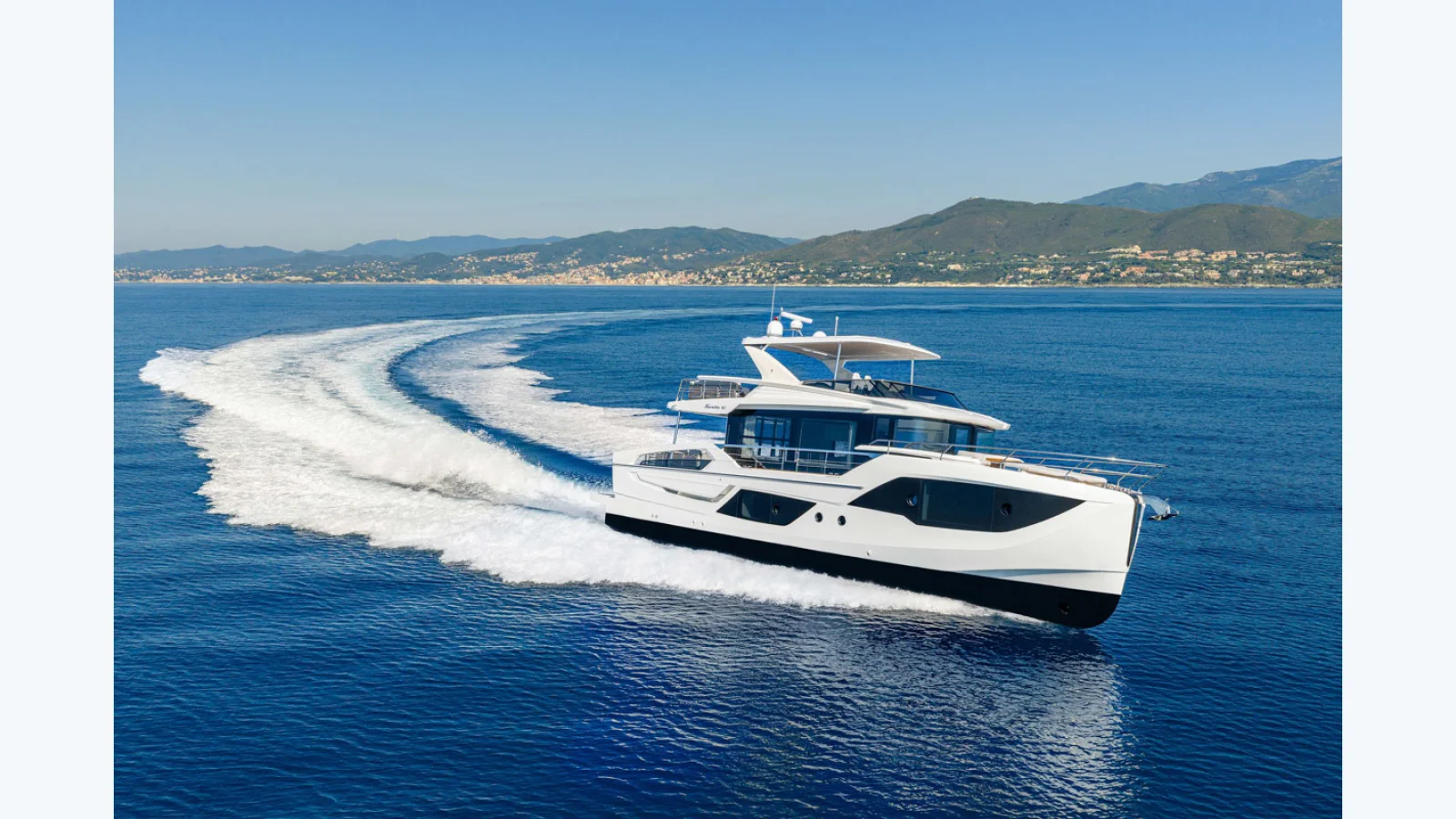 Absolute Navetta 62