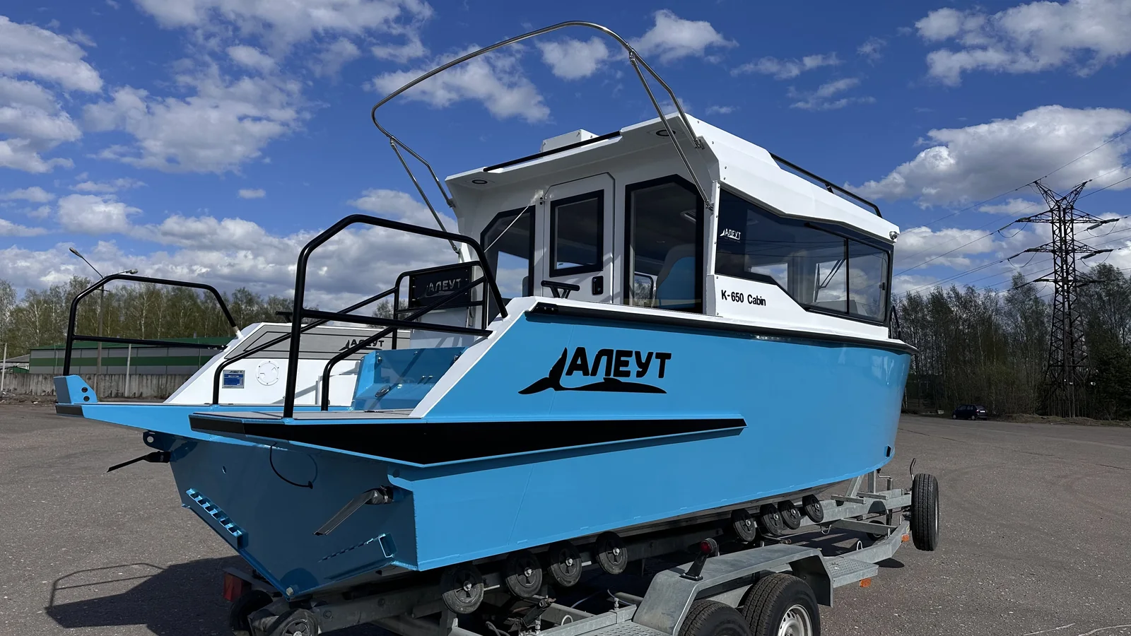 Aleut K-650 Cabin