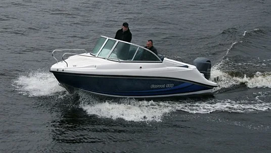 Astron Marine Corvette 580