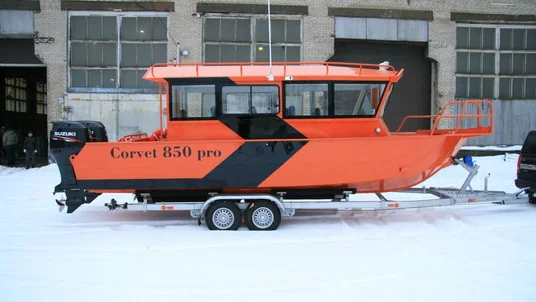 Astron Marine Corvette 850 Pro