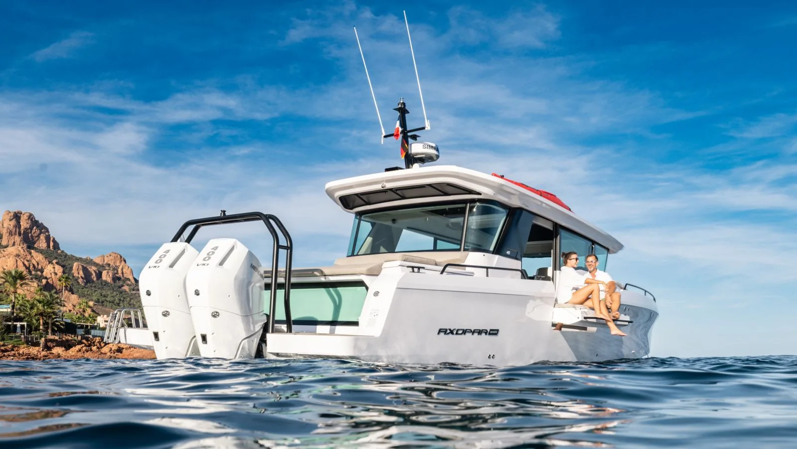 Axopar 45 XC Cross Cabin