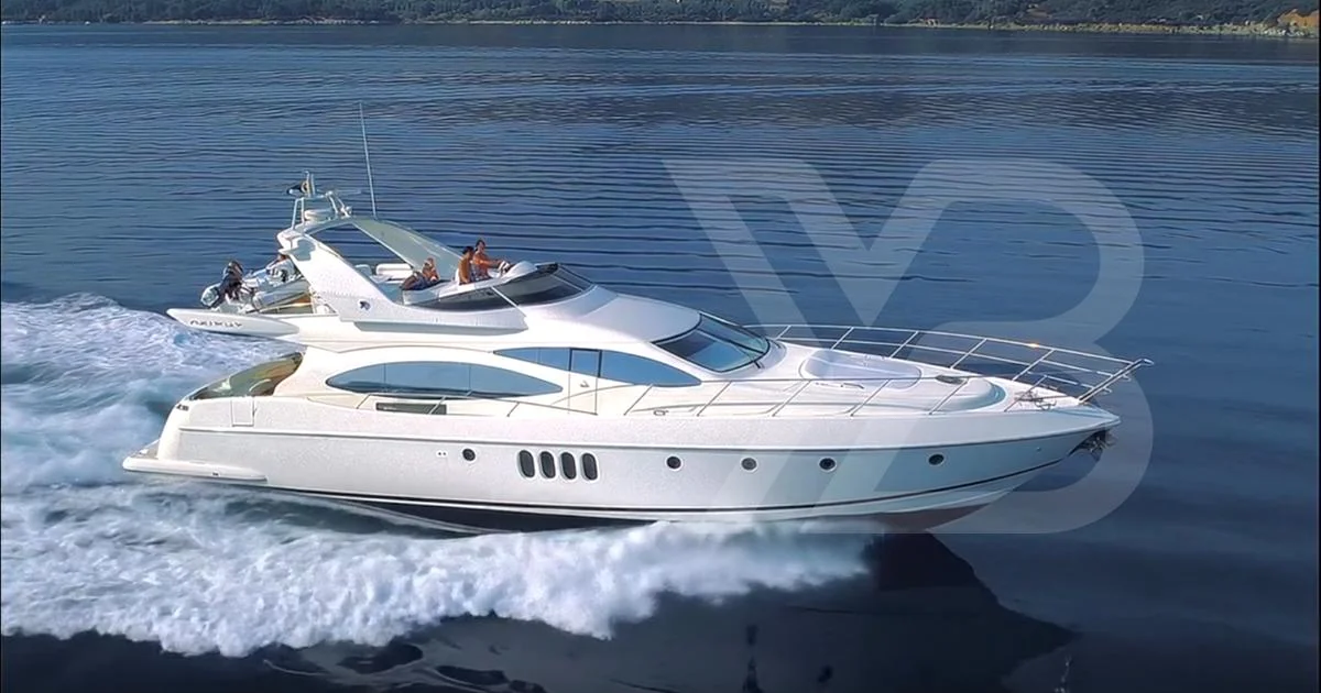 Azimut 68 Plus