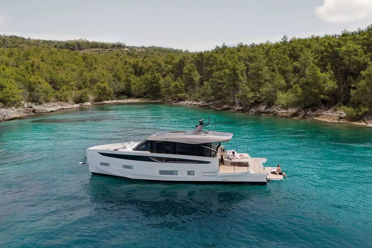 Azimut Seadeck 6