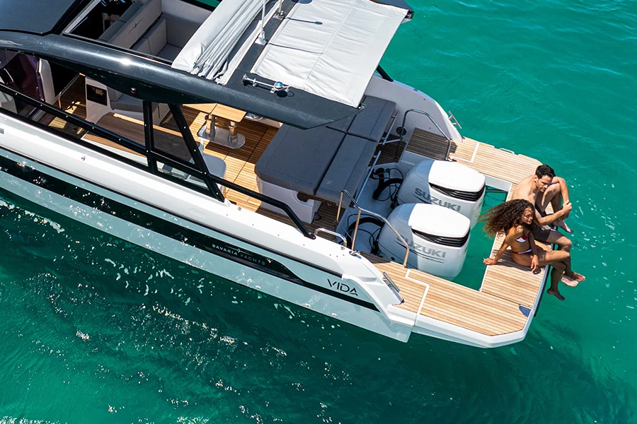 Bavaria Vida 33