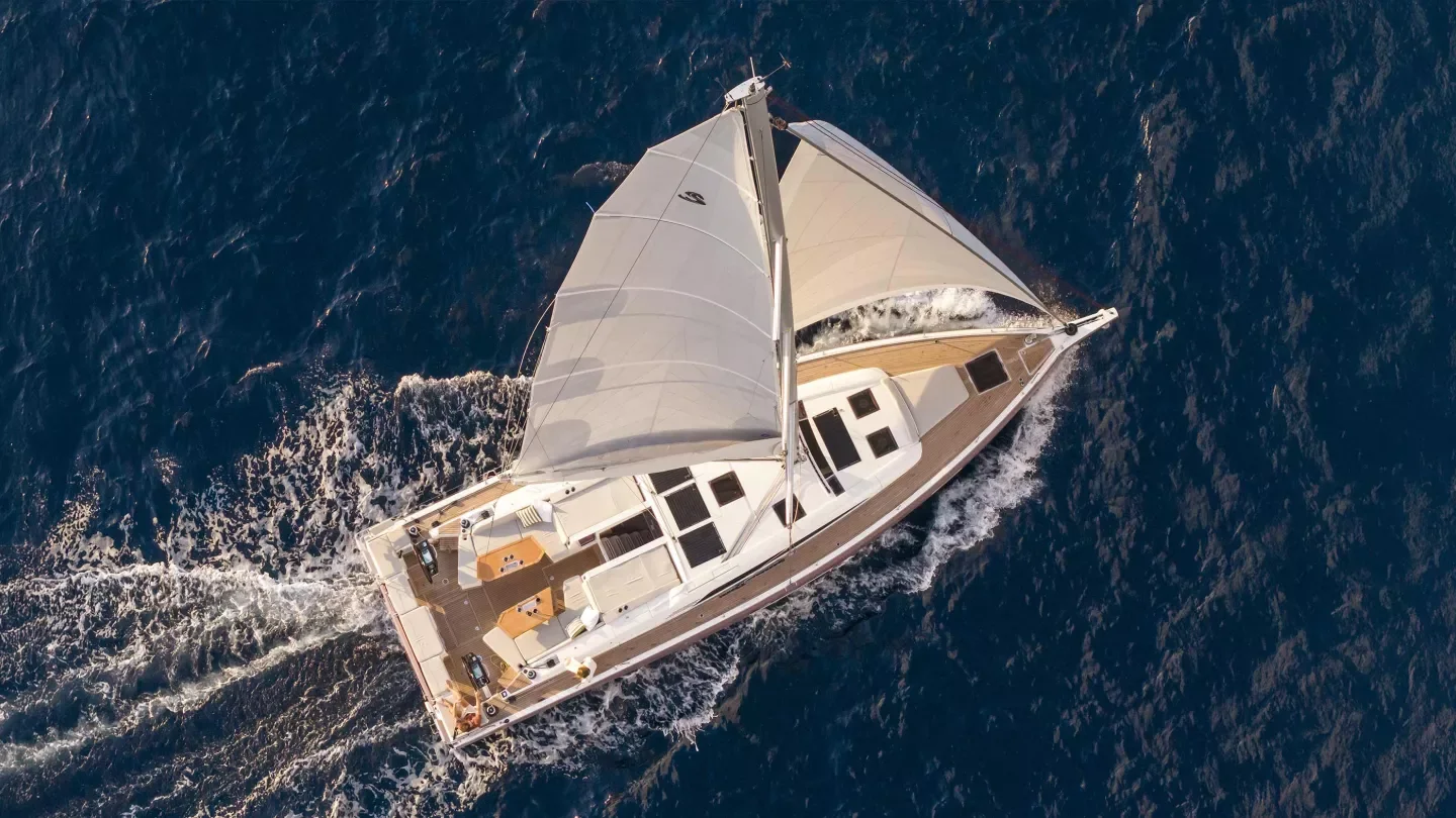 Beneteau Oceanis 52