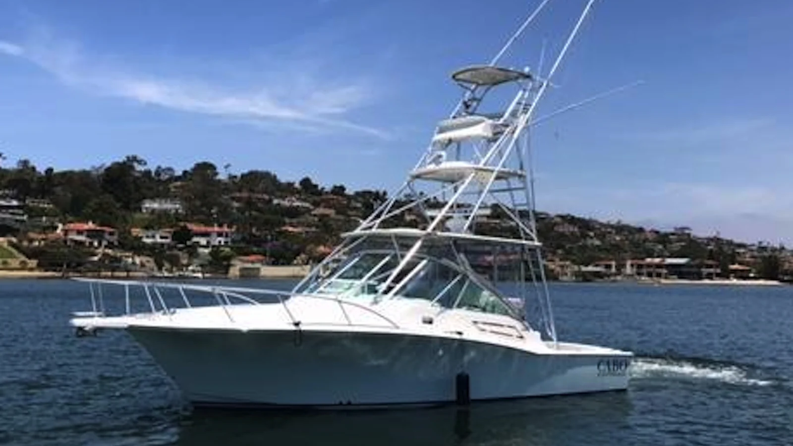 Cabo 32 Express