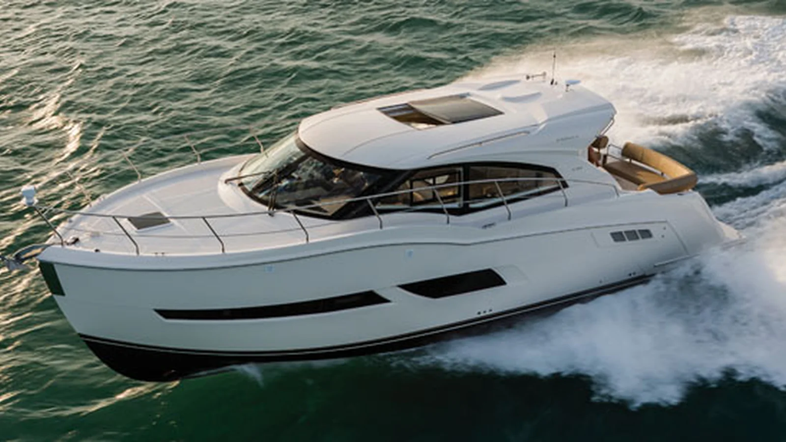 Carver C43 Coupe