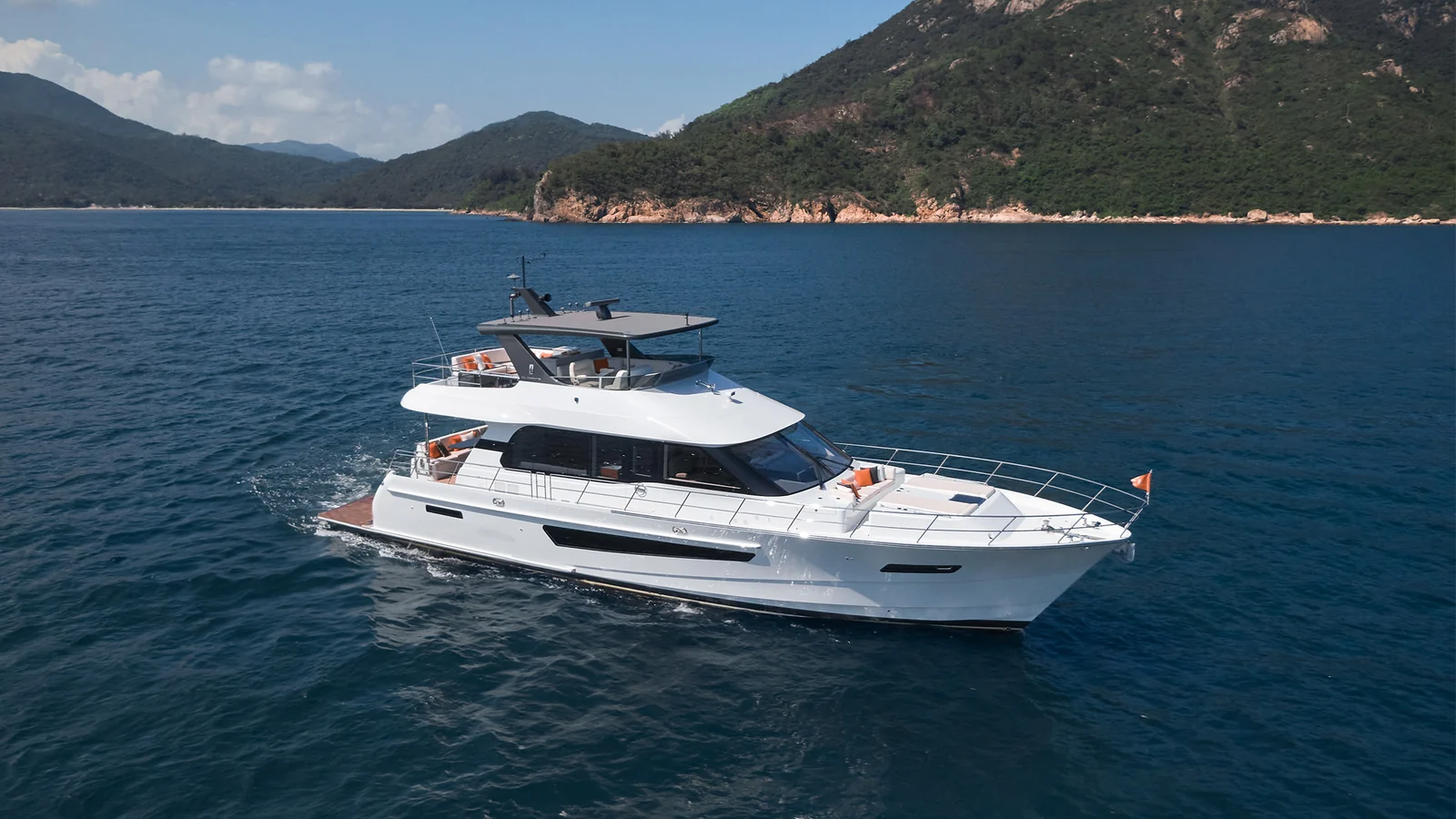 CL Yachts CLB65
