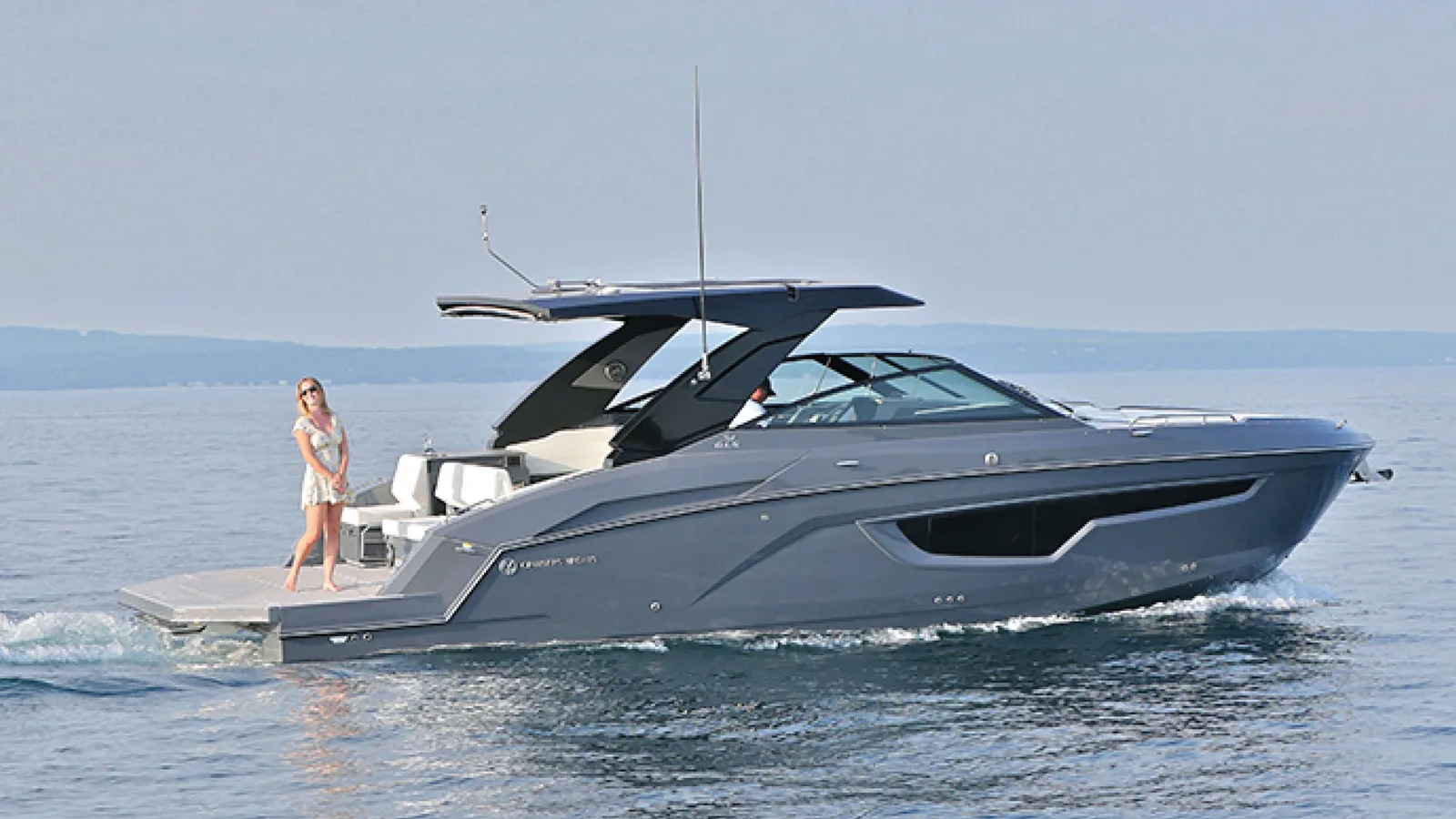 Cruisers Yachts 34 GLS