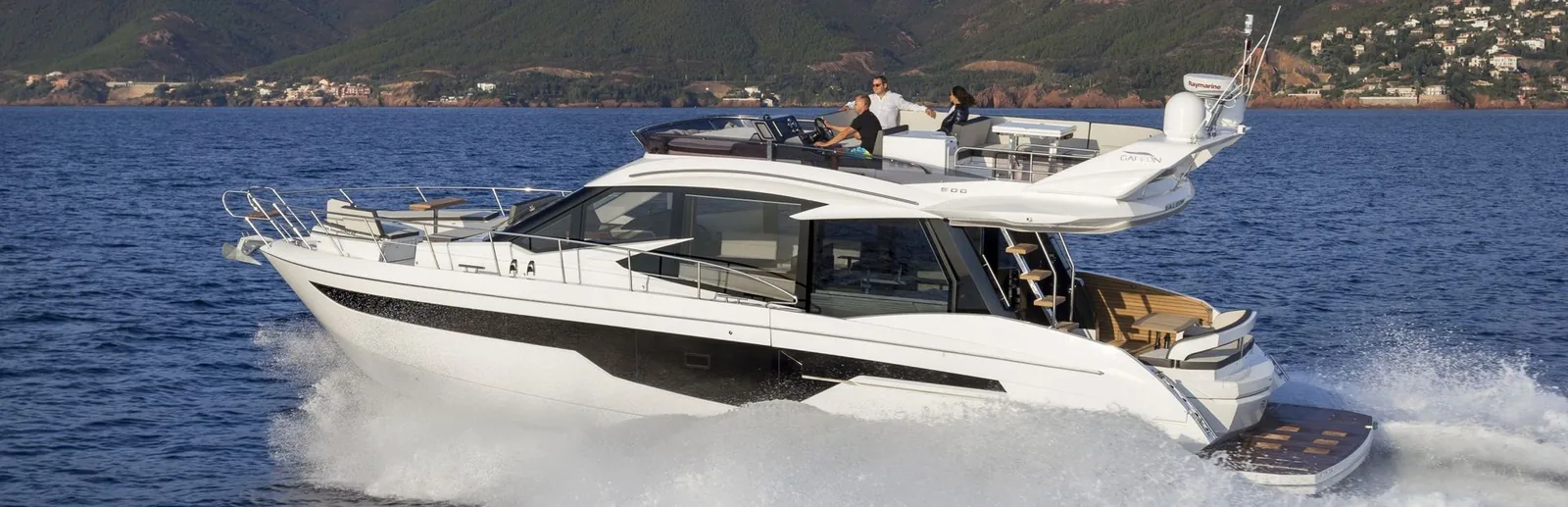 Galeon 500 Fly
