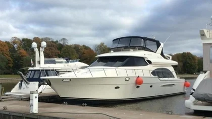 580 Pilothouse