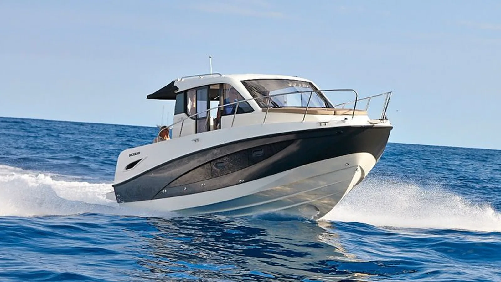 Quicksilver Activ 905 Weekend