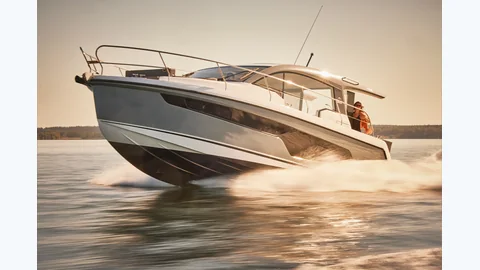 C335