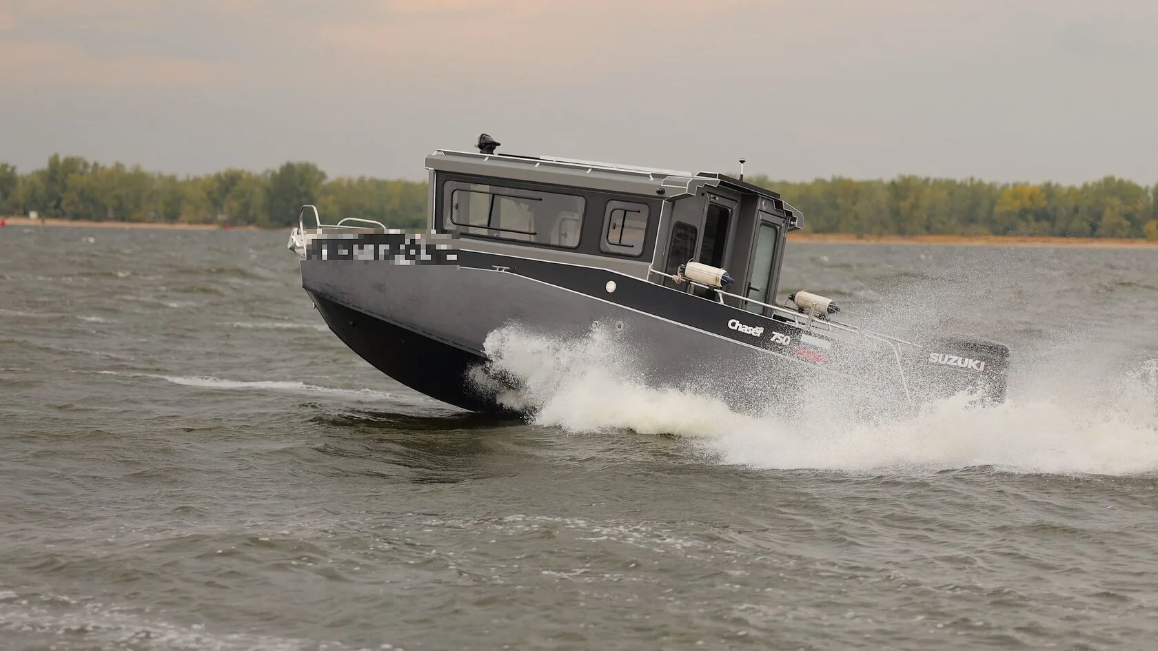 Swift Chaser 750