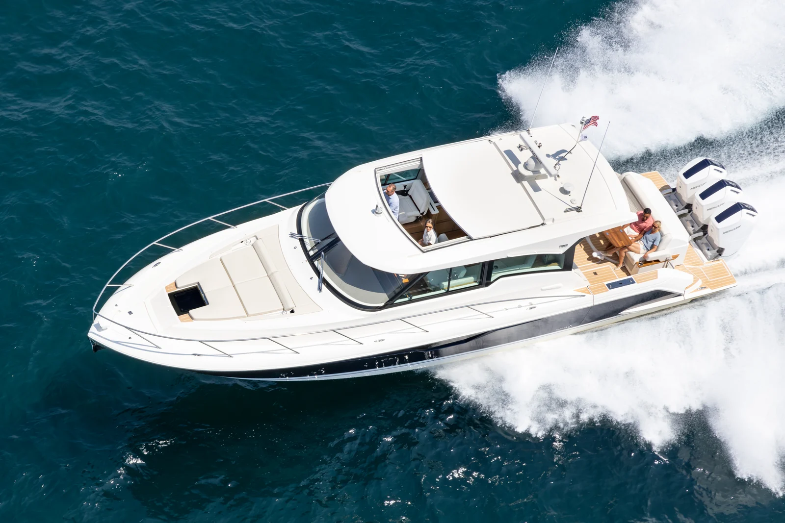 Tiara Yachts 48 LE