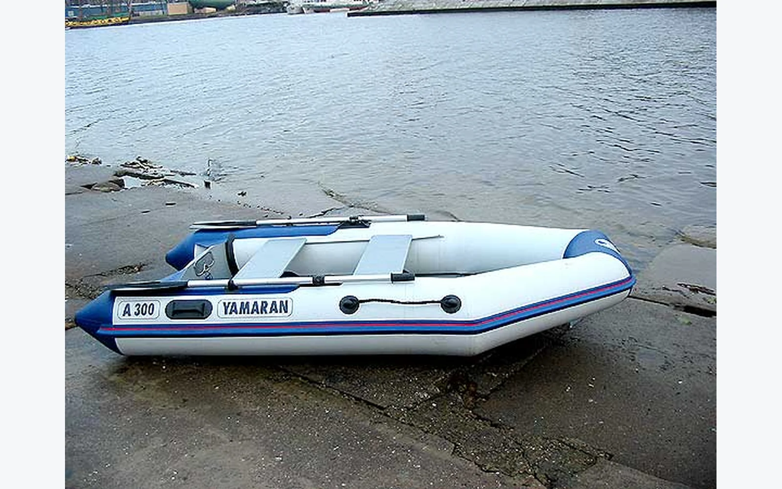 Yamaran A300