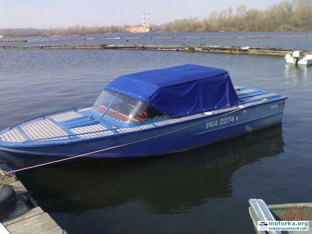 Амур М